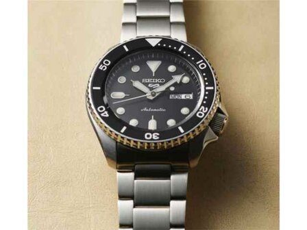 Seiko - Acier