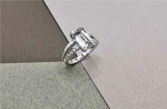K-Créations - Or blanc 18 cts