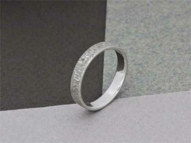 K-Créations - Or blanc 18 cts | K-Alliances